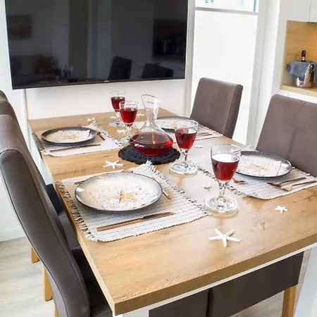 Meerzeit - Mit Infrarotsauna, Garten Und Dachterrasse * Tossens